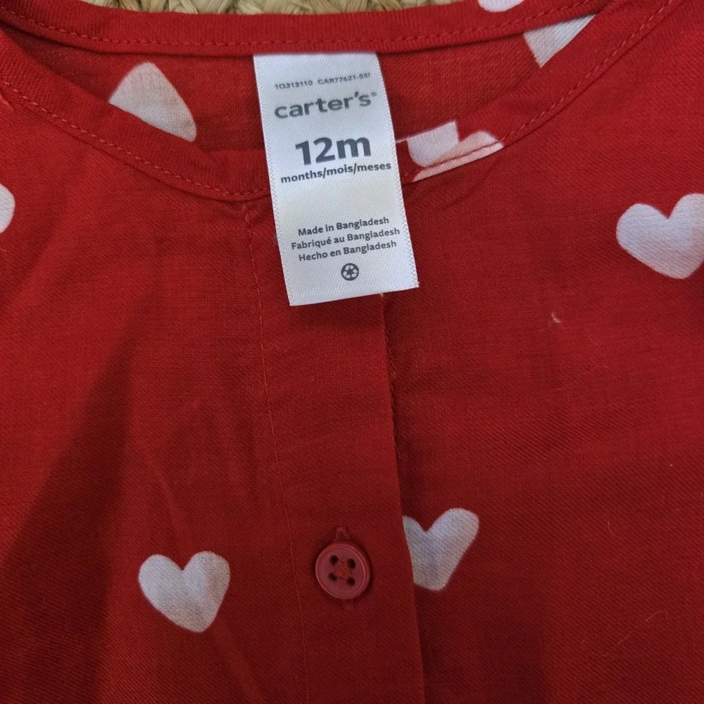 Carter's Baby Girl Size 12 Months 100% Cotton Red Hearts‎ Blouse NWT